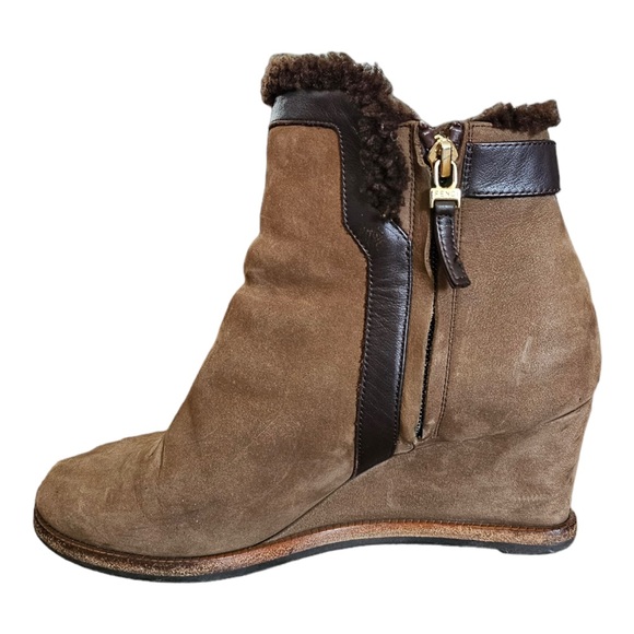 Fendi Shearling-lined Suede Wedge Boots-Size 5 - Picture 5 of 7